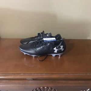 Under Armour Magnetico Pro Hybrid Soccer Cleats